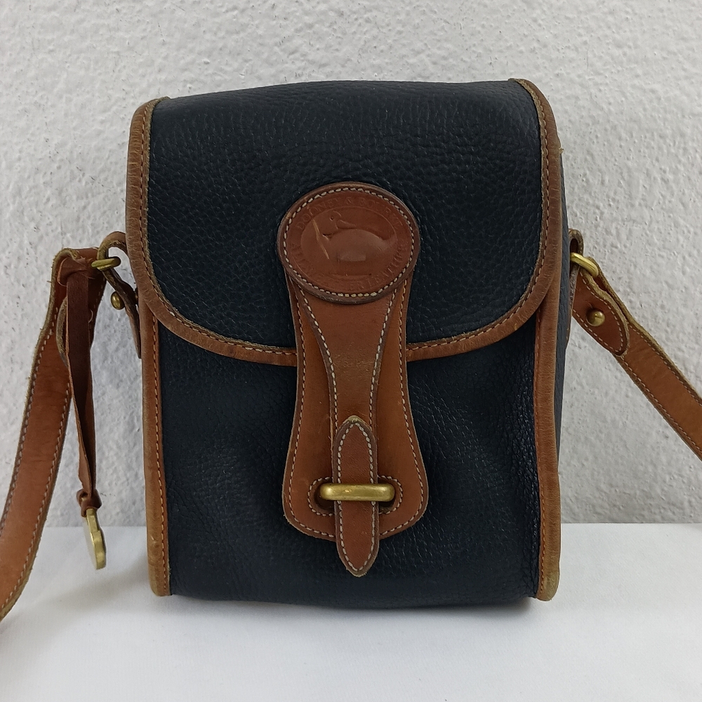 Dooney & Bourke Vintage All Weather Leather Essex Black Tan Crossbody Bag - Picture 2 of 14
